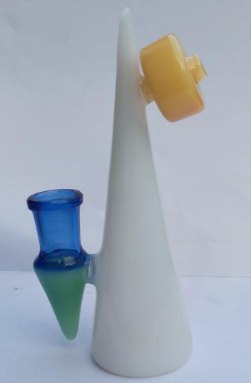 DPGWP061 Glass bong with 14mm funnel bowl